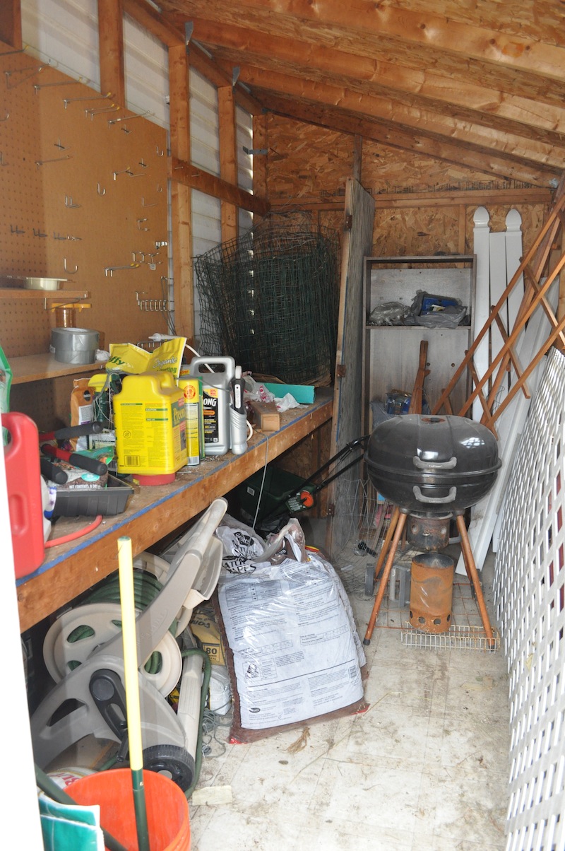 DSC_1440 Messy Shed